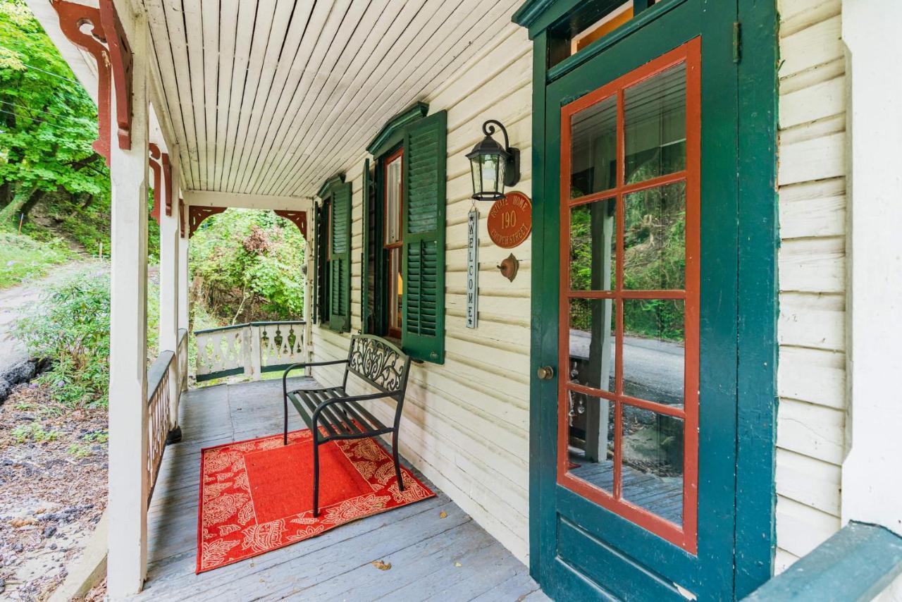 Enchanting Cottage, Walk To Downtown Харперс-Ферри Экстерьер фото